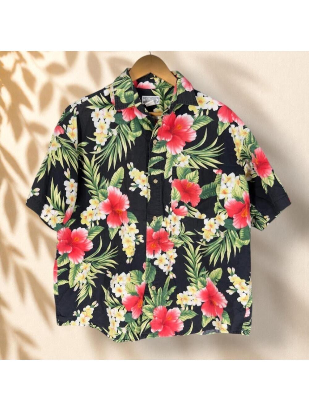 Key West Shirt Men M Medium Black Floral Button Up Collared Short Sleeve Pockets